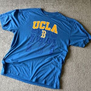 UCLA Bruins Colosseum Men's XXL Blue and Gold Graphic College T-Shirt